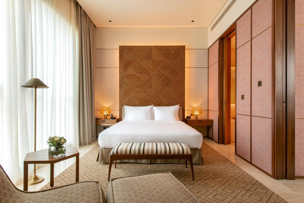 Shirvan Hotel City Yard Jeddah Exterior photo A bedroom at the hotel