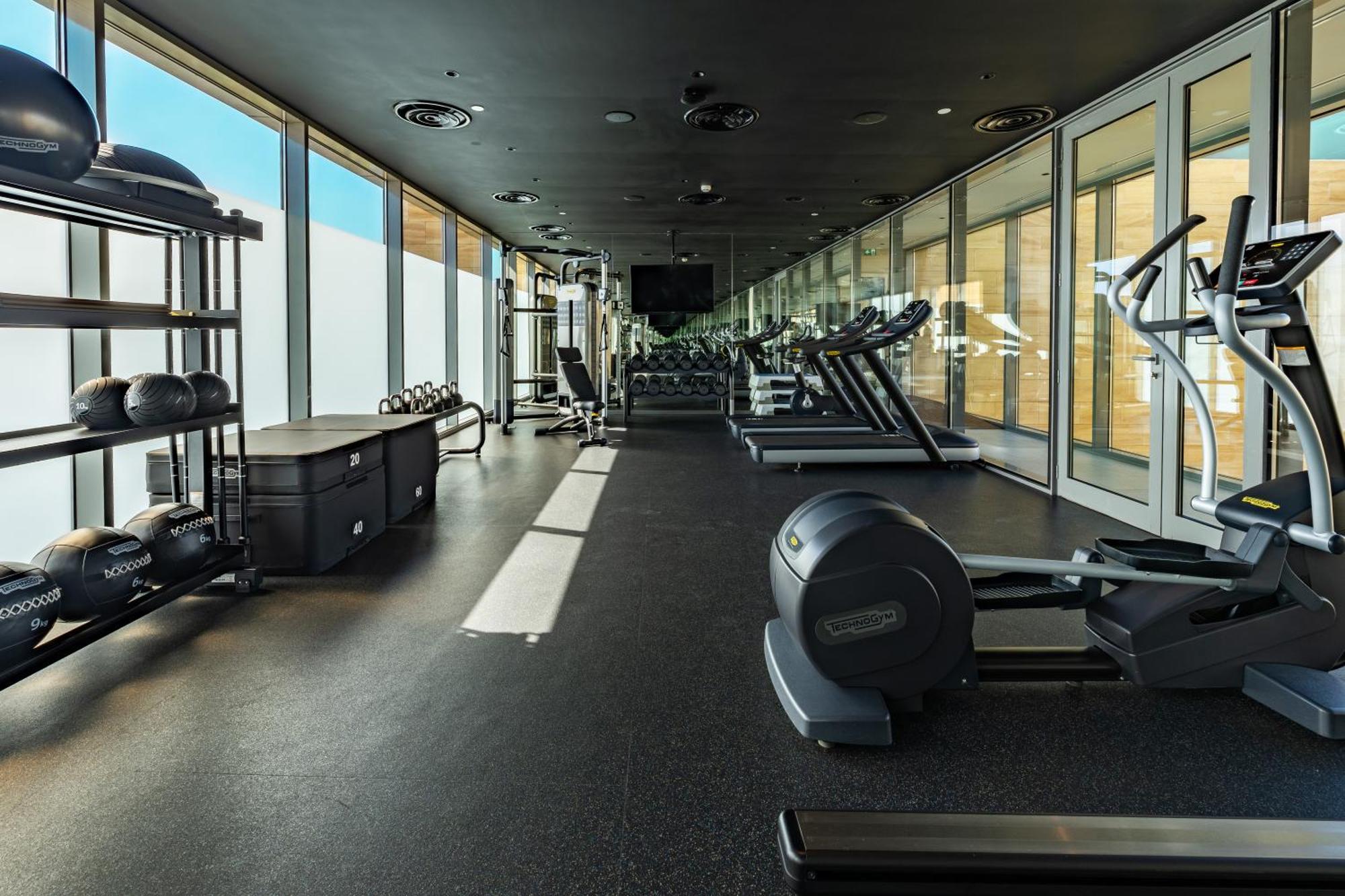 Shirvan Hotel City Yard Jeddah Exterior photo The gym at the 100 East 53rd Street building