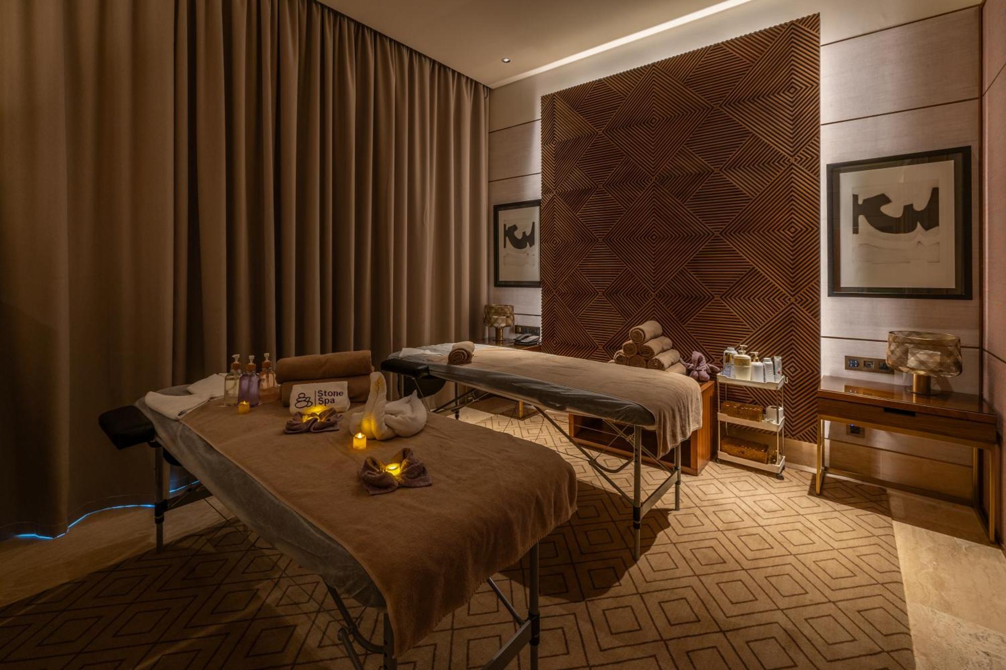 Shirvan Hotel City Yard Jeddah Exterior photo Spa treatment room